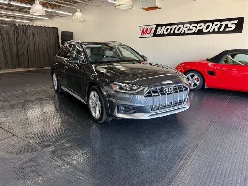 Used 2020 Audi A4 2.0T allroad Premium Plus w/ Premium Plus Package AWD/4WD image 2