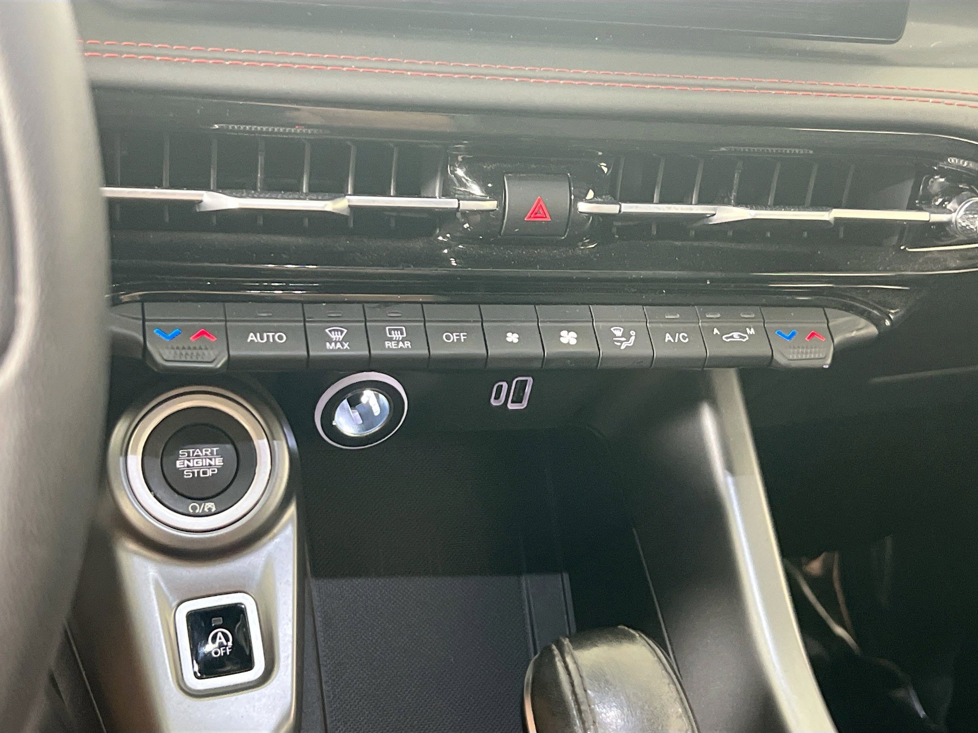 Used 2023 Dodge Hornet GT w/ GT Blacktop Package image 15