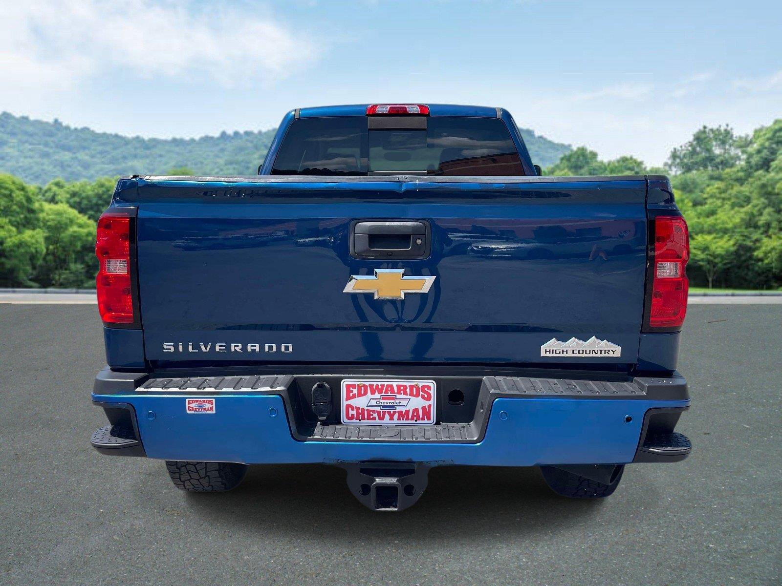 Used 2015 Chevrolet Silverado 2500 High Country w/ Duramax Plus Package AWD/4WD image 22