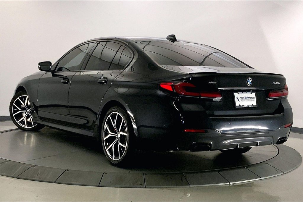 Certified 2023 BMW 540i xDrive w/ Executive Package AWD/4WD image 10