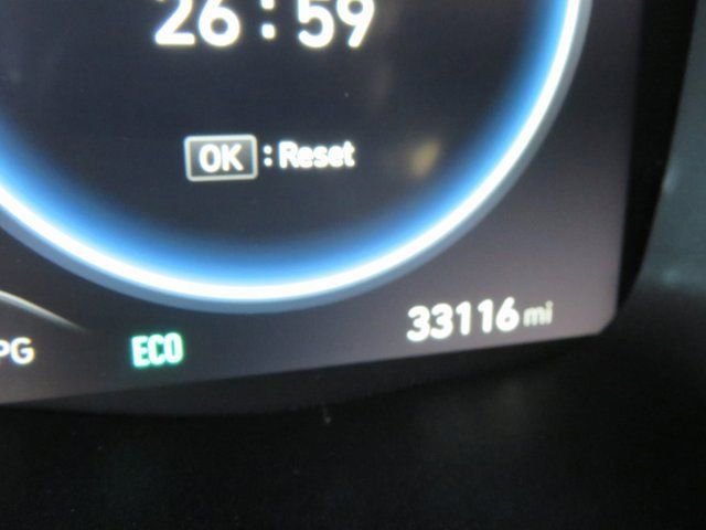 Used 2022 Hyundai Santa Fe SEL Premium image 38