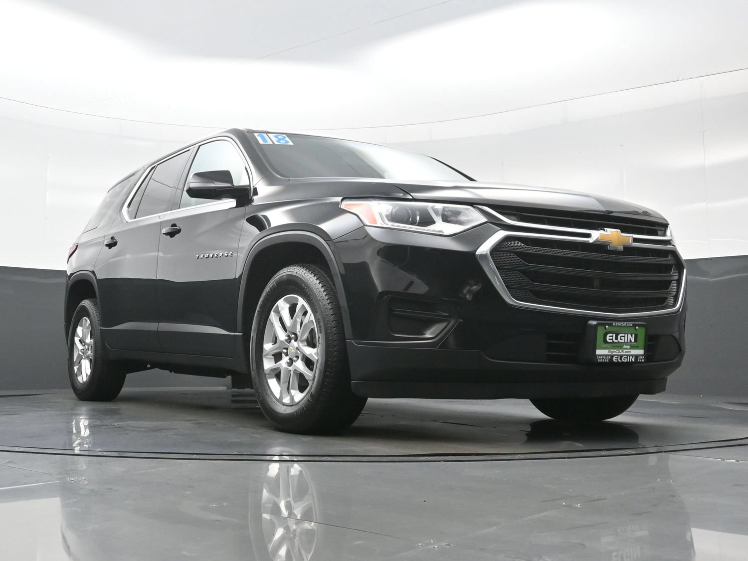 Used 2018 Chevrolet Traverse LS FWD image 34