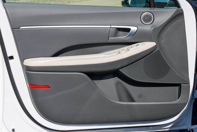 New 2026 Hyundai Sonata SEL FWD image 7