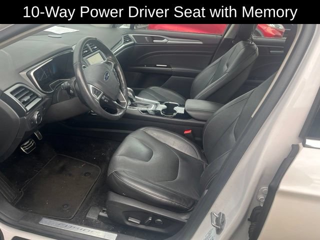 Used 2014 Ford Fusion Titanium FWD image 6