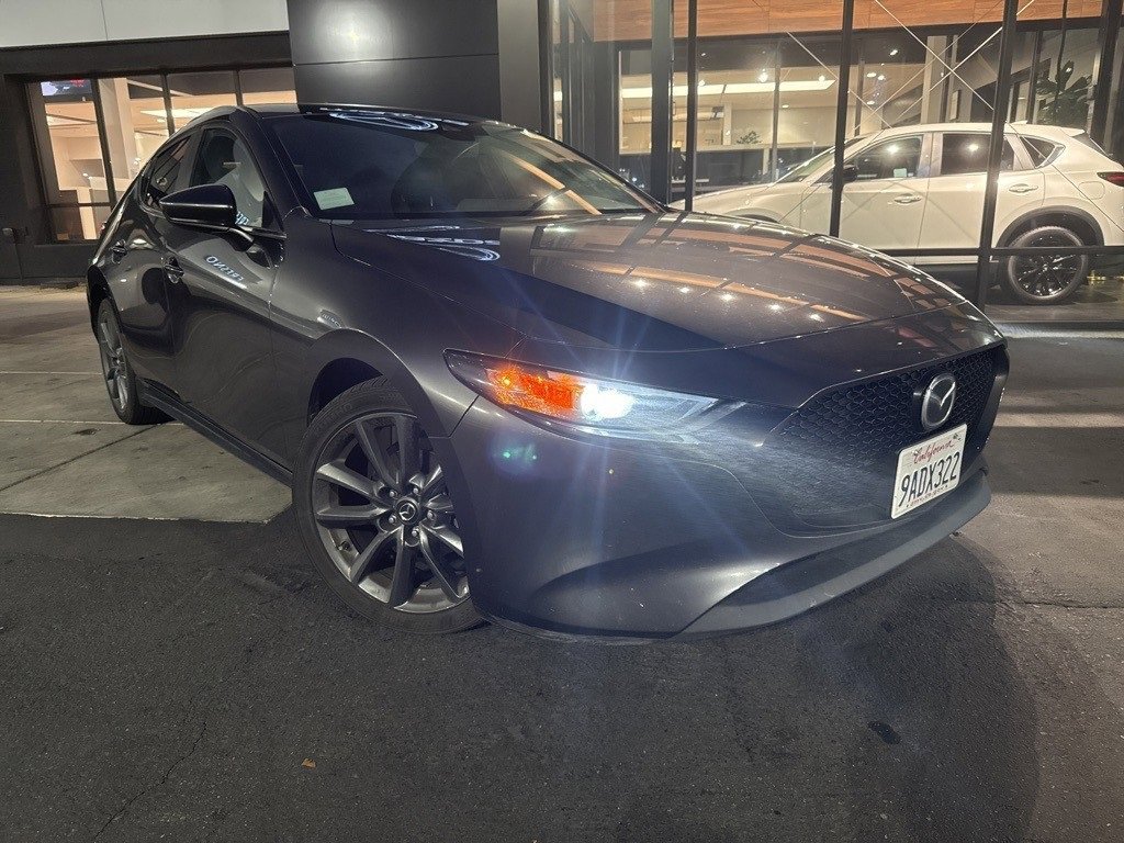 Used 2022 MAZDA MAZDA3 s image 2