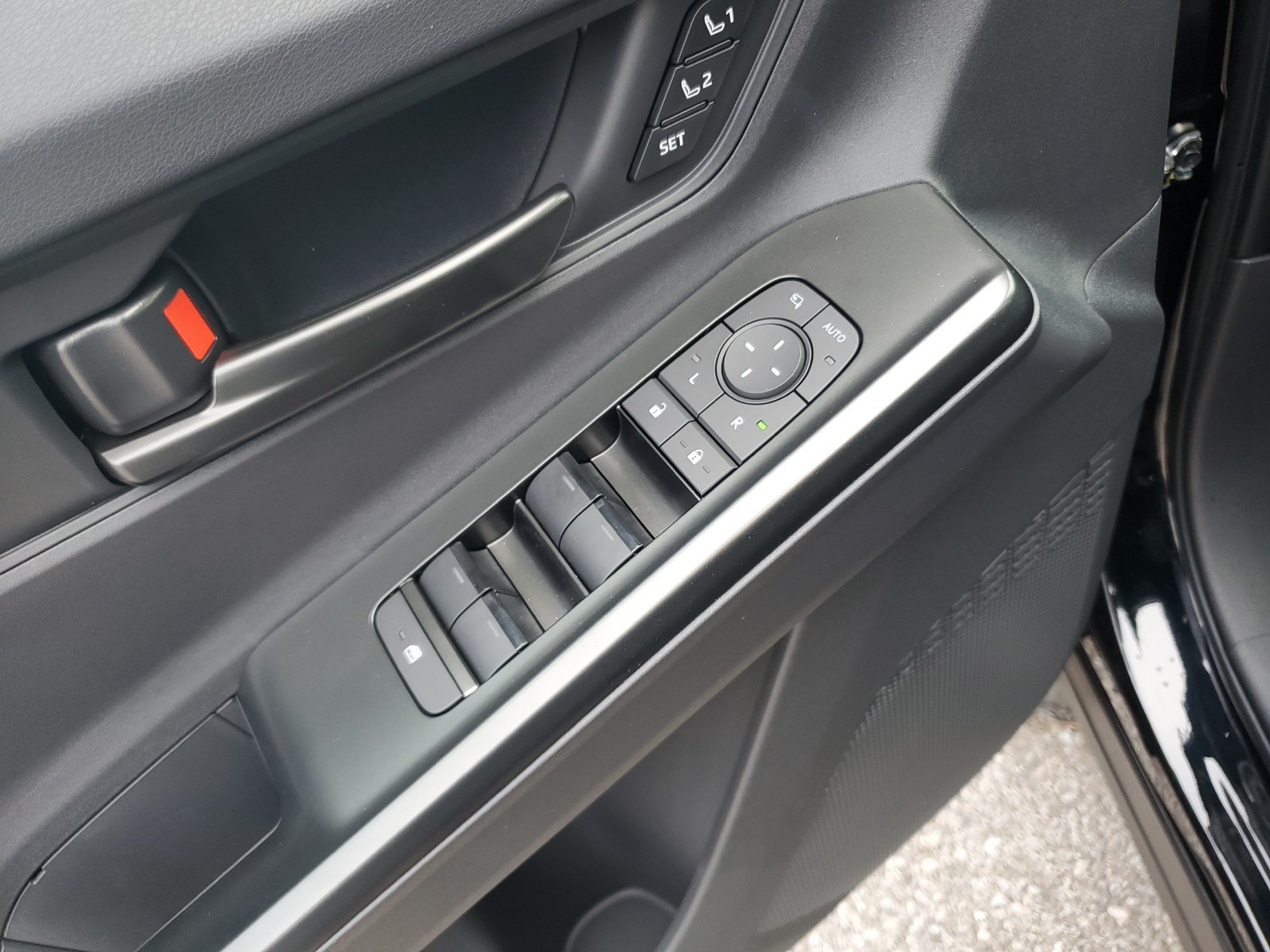New 2026 Toyota C-HR AWD/4WD image 22