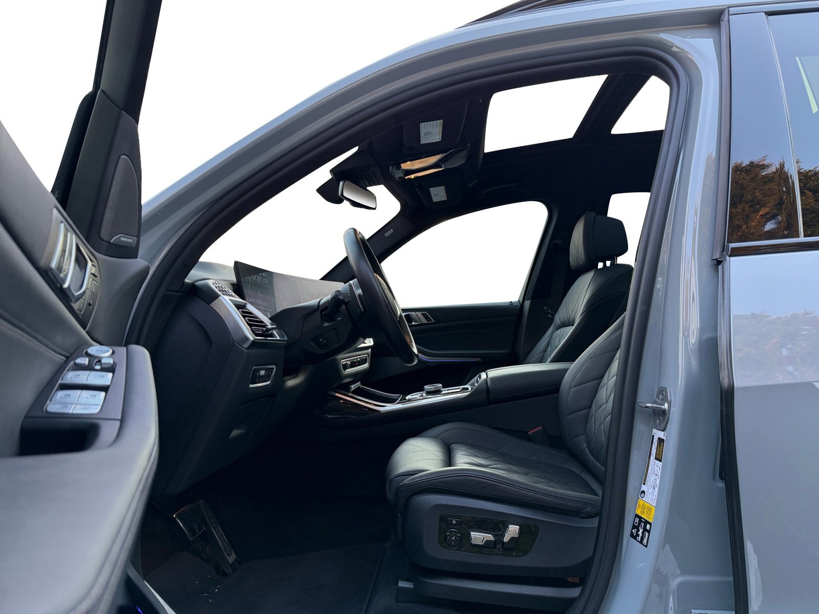 Used 2023 BMW X7 xDrive40i w/ Executive Package image 10