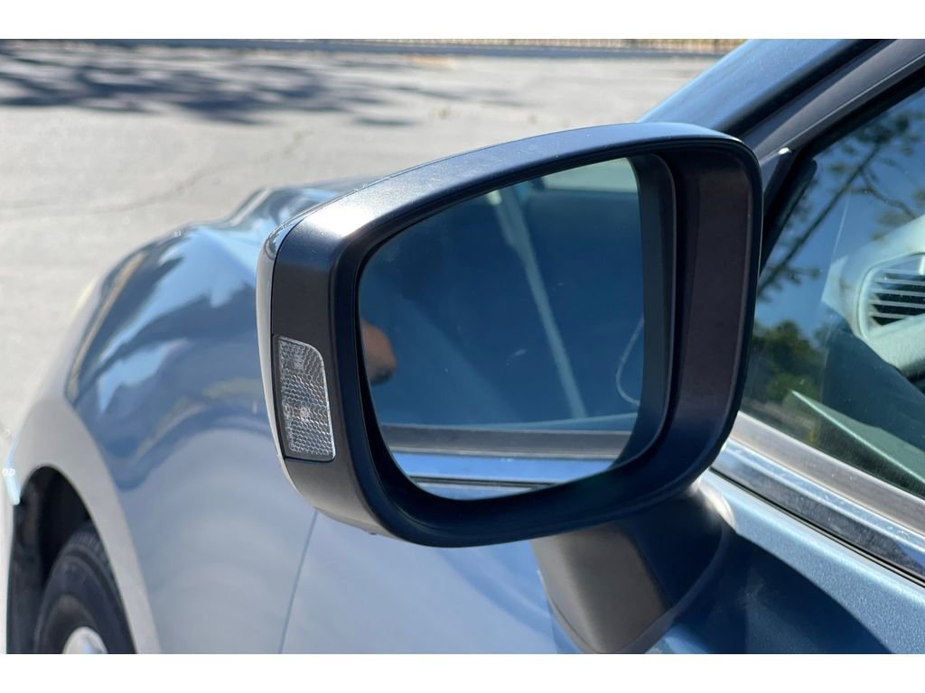 Used 2015 MAZDA MAZDA3 i Grand Touring image 10