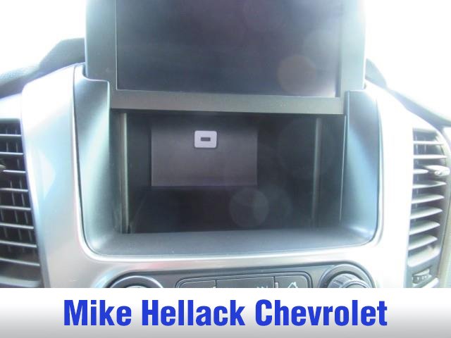 Used 2019 Chevrolet Suburban LT AWD/4WD image 10