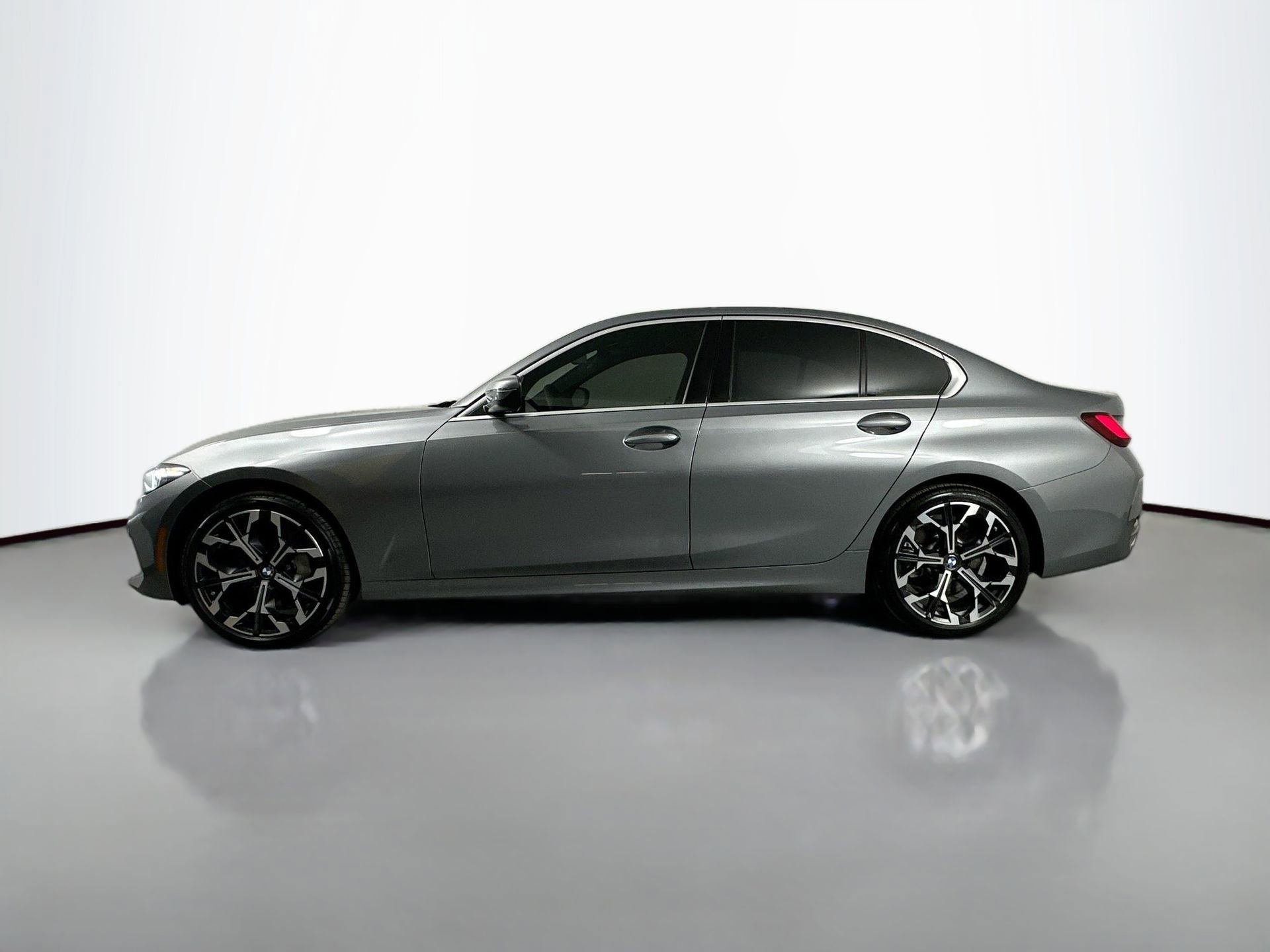 New 2026 BMW 330i xDrive Sedan w/ Premium Package image 8