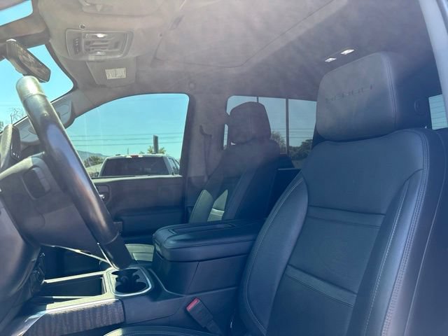 Used 2021 GMC Sierra 2500 Denali w/ Denali Black Diamond Edition AWD/4WD image 11