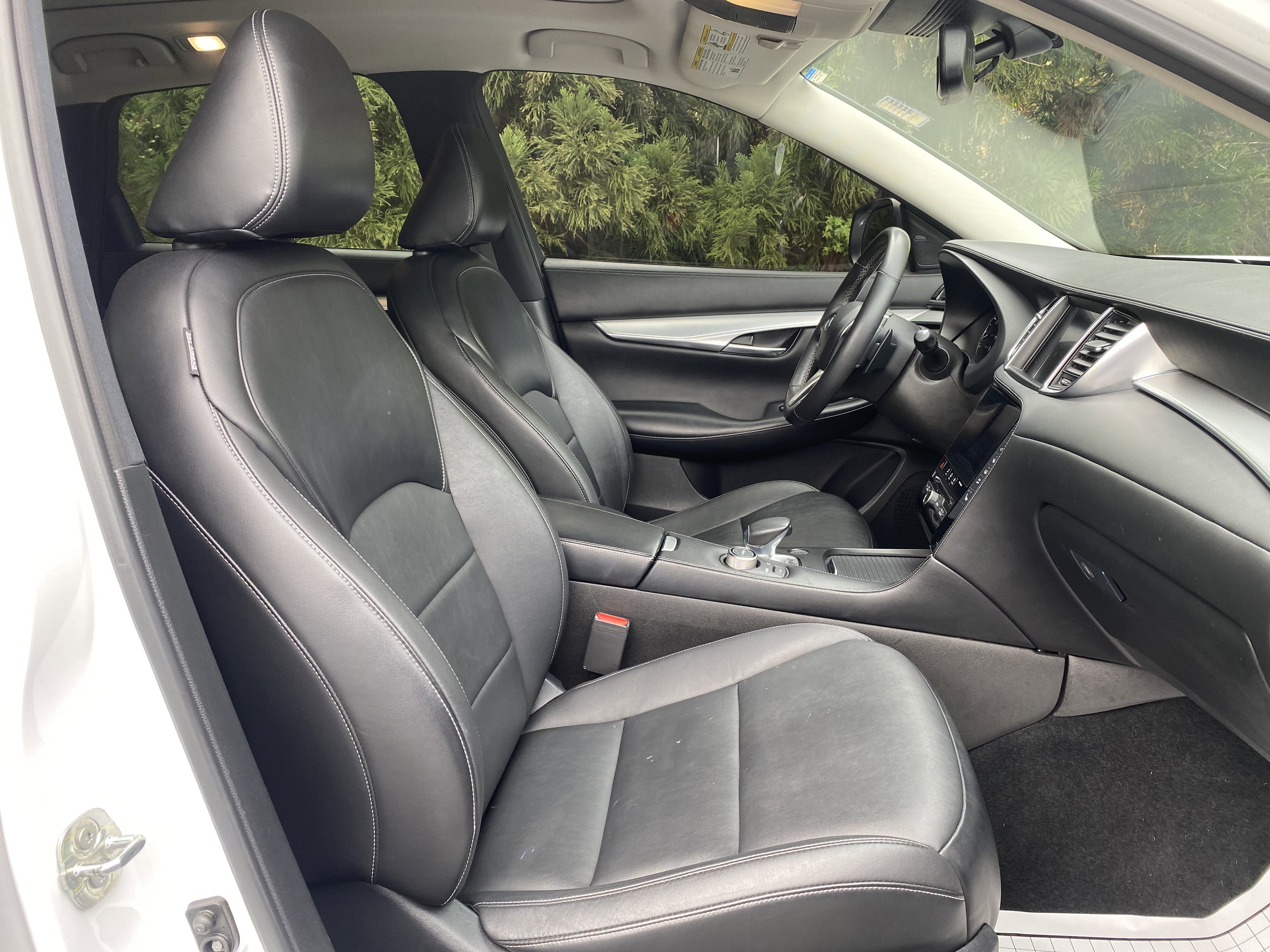 Used 2021 INFINITI QX50 Luxe image 34