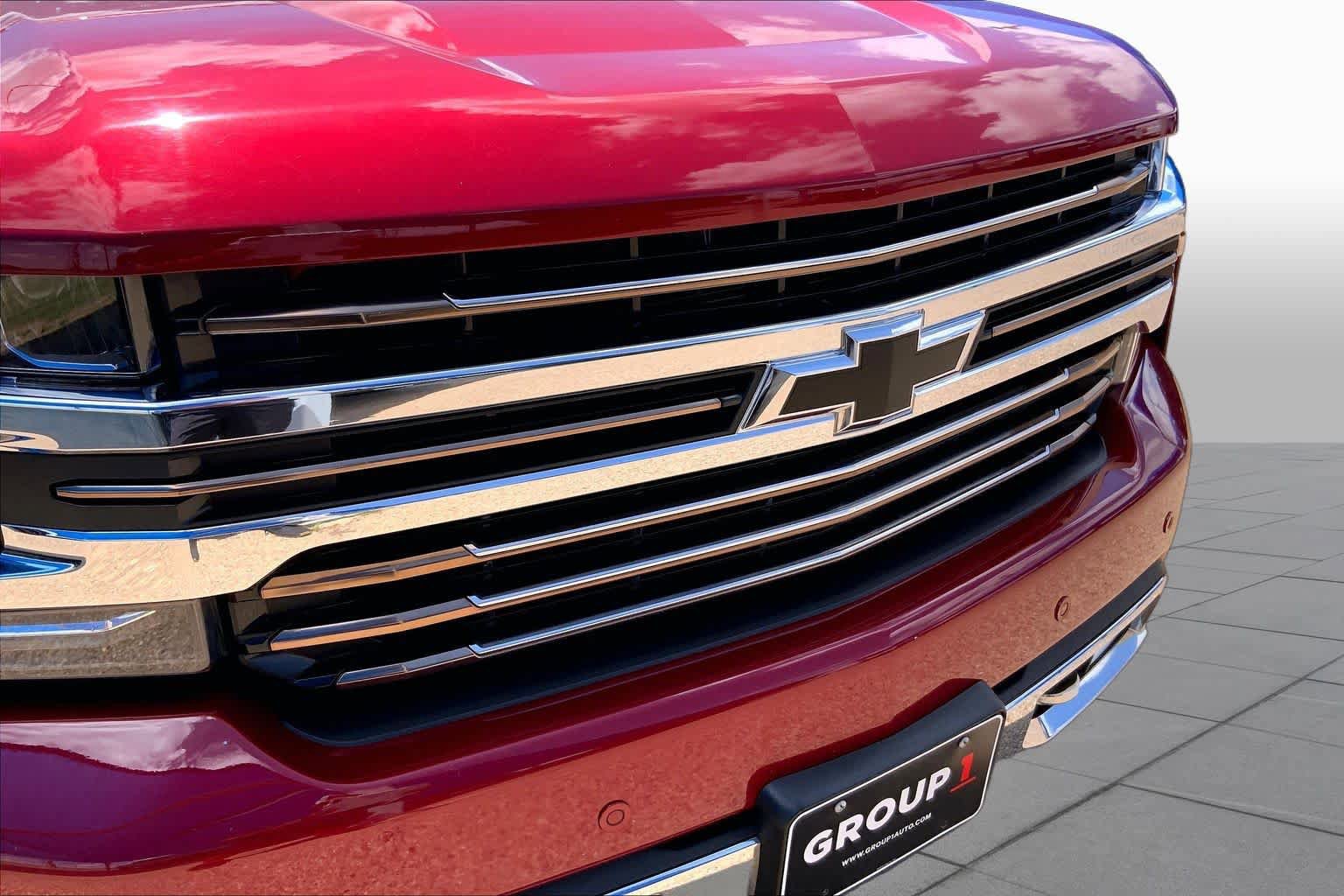 Used 2020 Chevrolet Silverado 1500 High Country w/ Z71 Off-Road Package AWD/4WD image 30