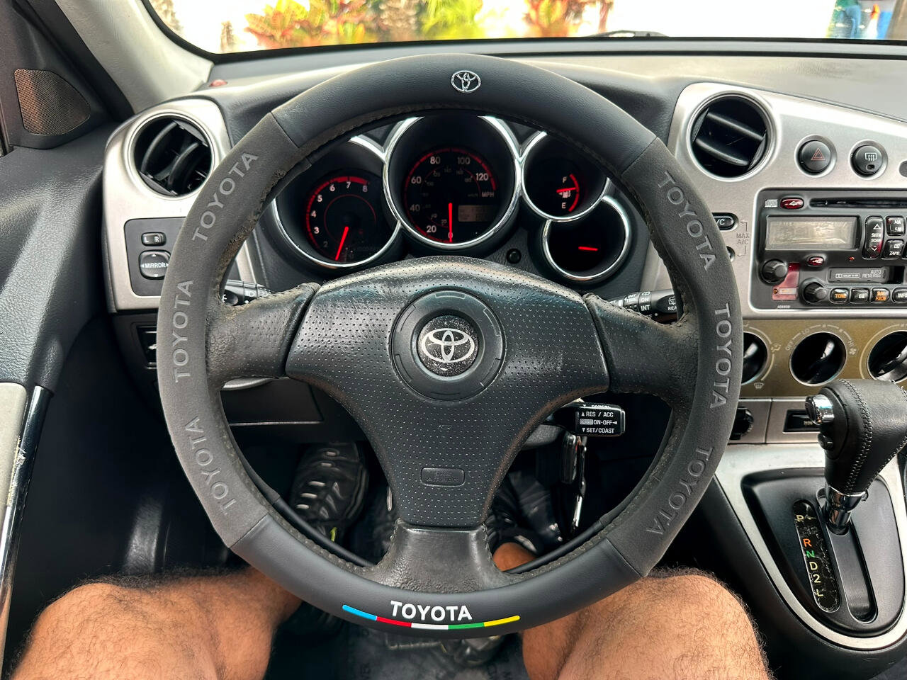 Used 2004 Toyota Matrix FWD image 26