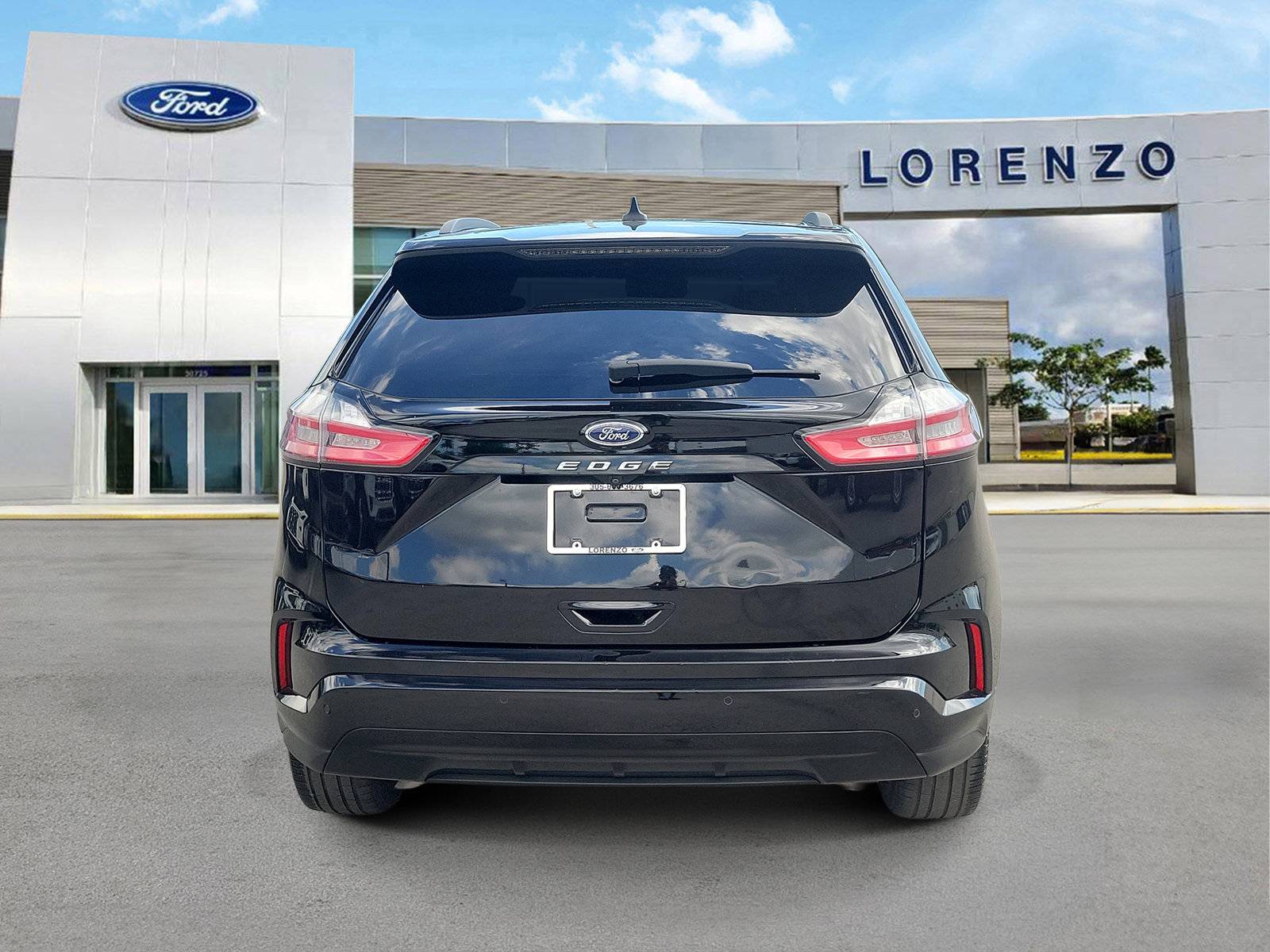 Used 2024 Ford Edge ST-Line AWD/4WD image 6