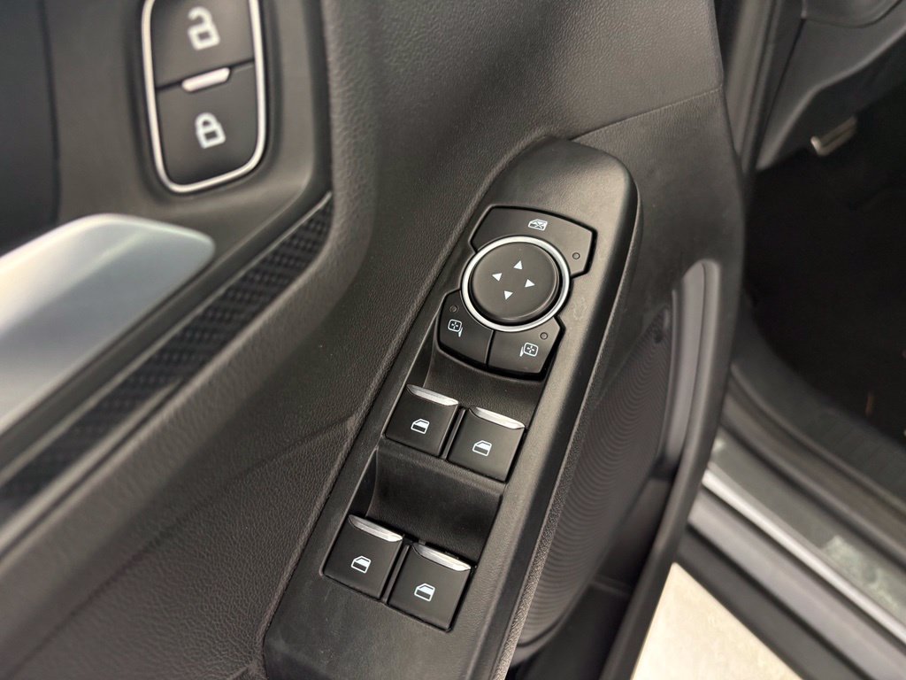 Used 2024 Ford Escape ST-Line AWD/4WD image 28