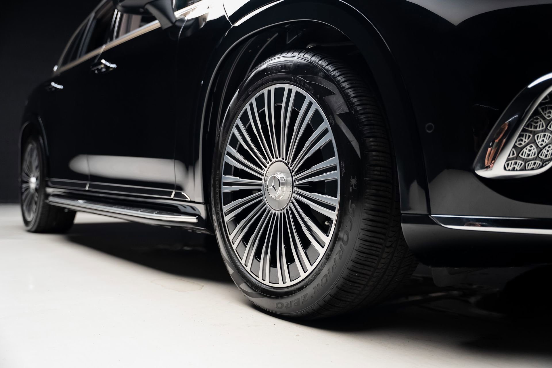 Used 2024 Mercedes-Benz Maybach EQS 680 4MATIC image 80