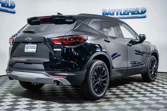 New 2026 Chevrolet Blazer LT w/ LPO, Black Sport Package image 11