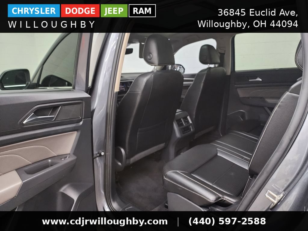 Used 2021 Volkswagen Atlas SE w/ Panoramic Sunroof Package AWD/4WD image 27