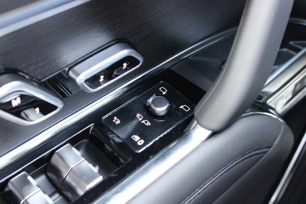 New 2027 Land Rover Range Rover SE AWD/4WD image 19