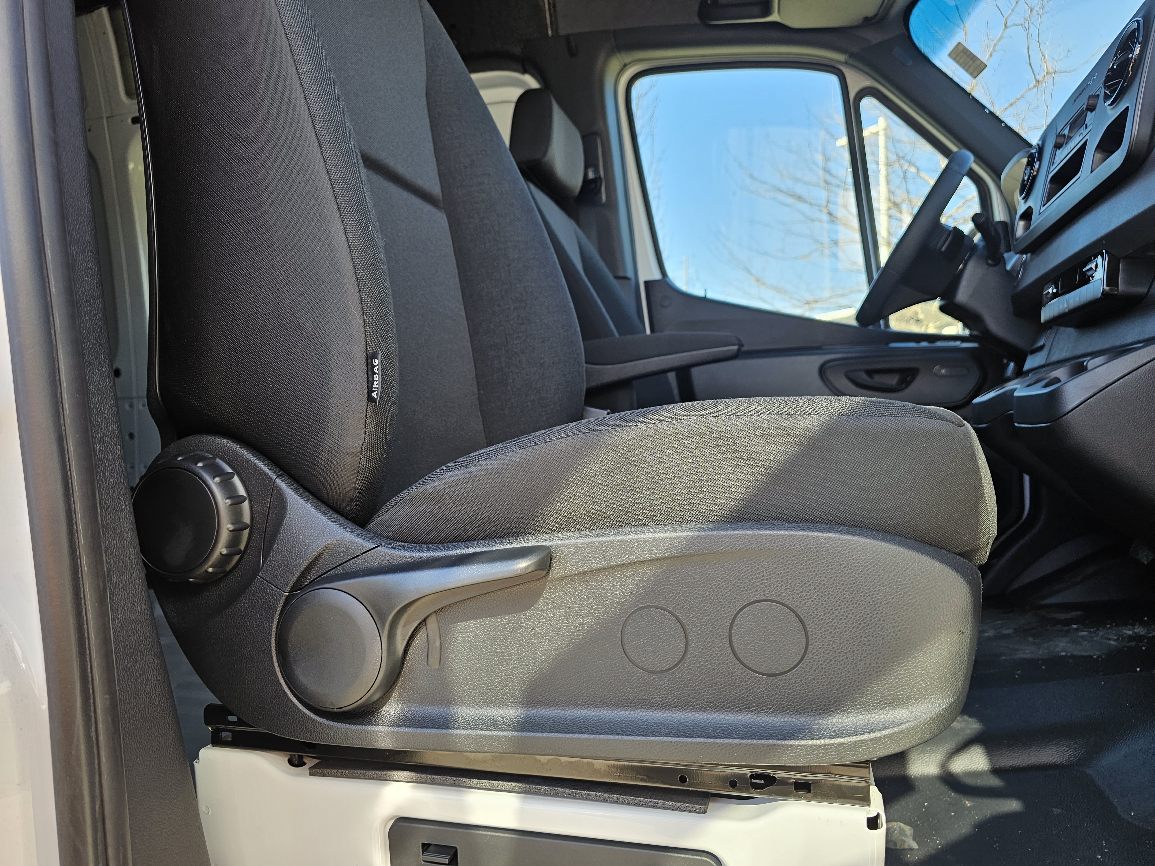 New 2025 Mercedes-Benz Sprinter 2500 image 18