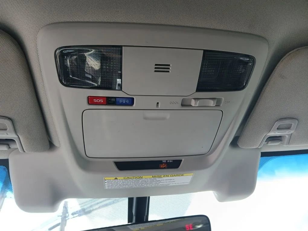 Used 2018 Subaru Outback 2.5i Premium image 17