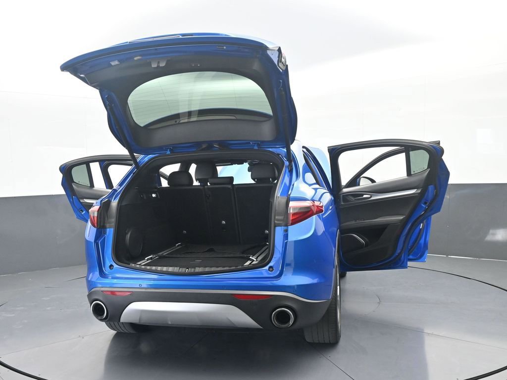 Used 2018 Alfa Romeo Stelvio Ti Sport image 75