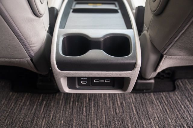 Used 2023 Honda Odyssey Elite image 50