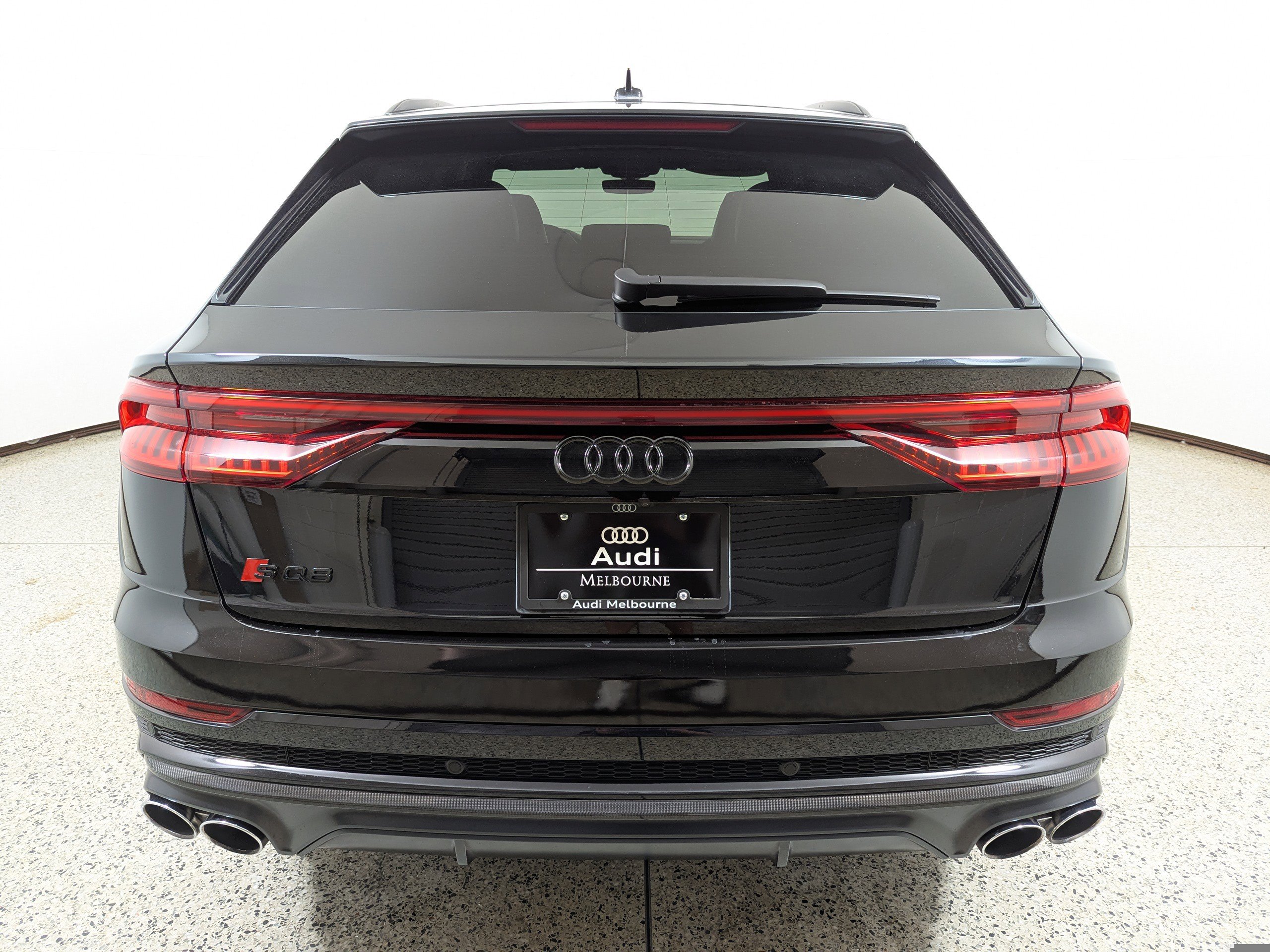 Used 2023 Audi SQ8 Prestige w/ Prestige Package image 6