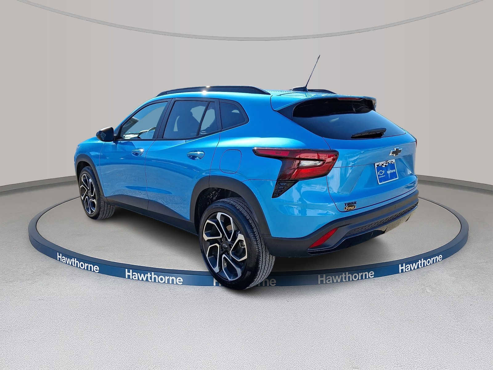 Used 2025 Chevrolet Trax RS w/ Driver Confidence Package image 4