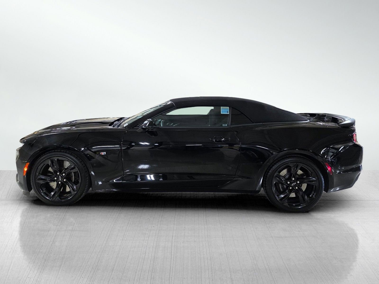 Used 2023 Chevrolet Camaro SS image 4
