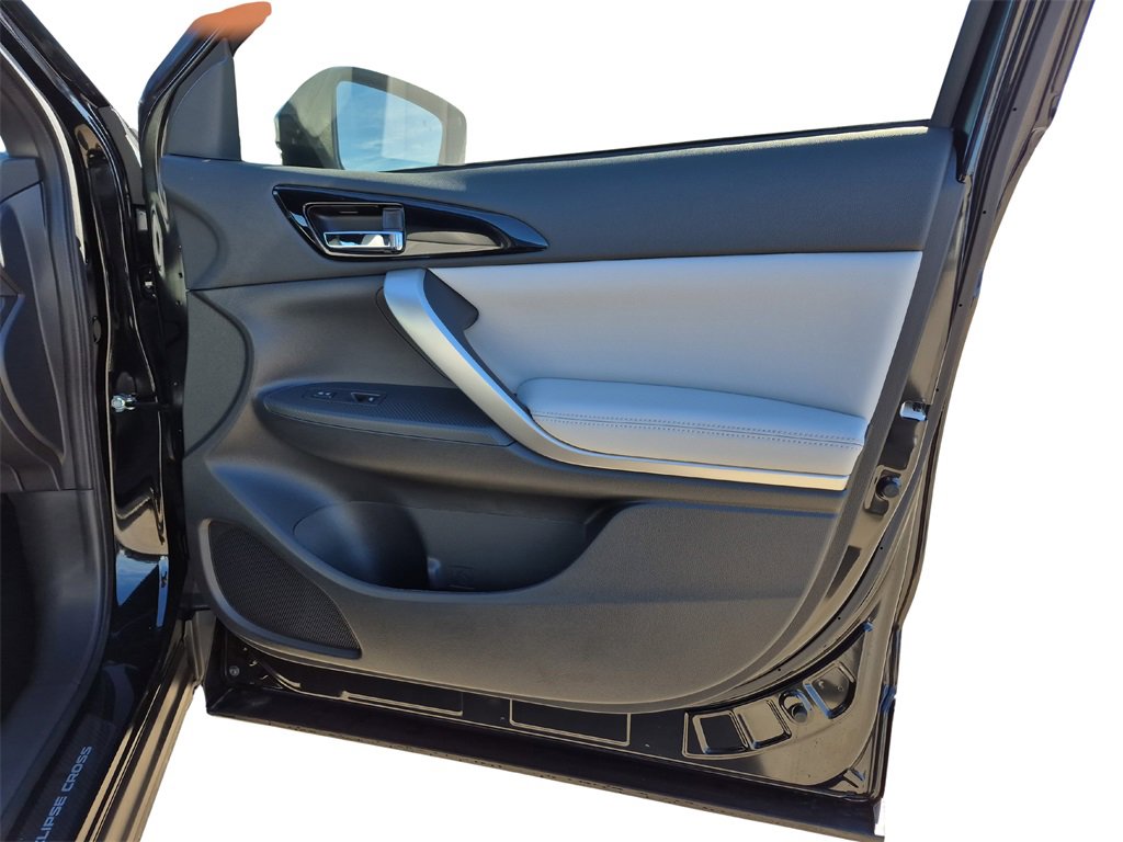 New 2026 Mitsubishi Eclipse Cross SEL image 30