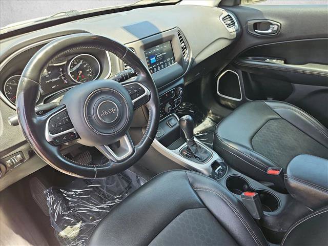 Used 2019 Jeep Compass Latitude w/ Popular Equipment Group FWD image 13