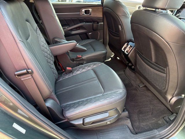 Used 2021 Kia Sorento SX Prestige image 25