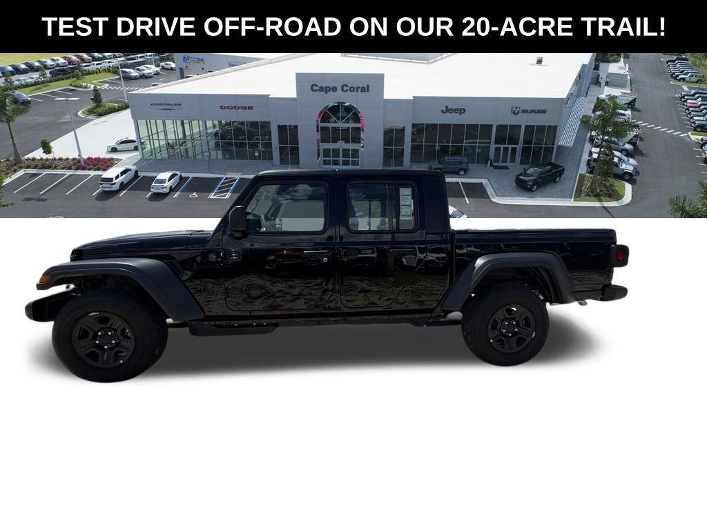 New 2026 Jeep Gladiator Sport AWD/4WD image 6