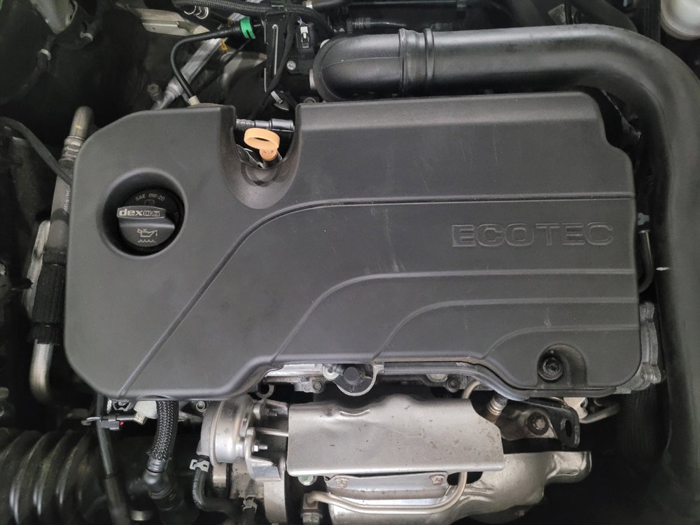 Used 2021 Chevrolet Malibu LT FWD image 30