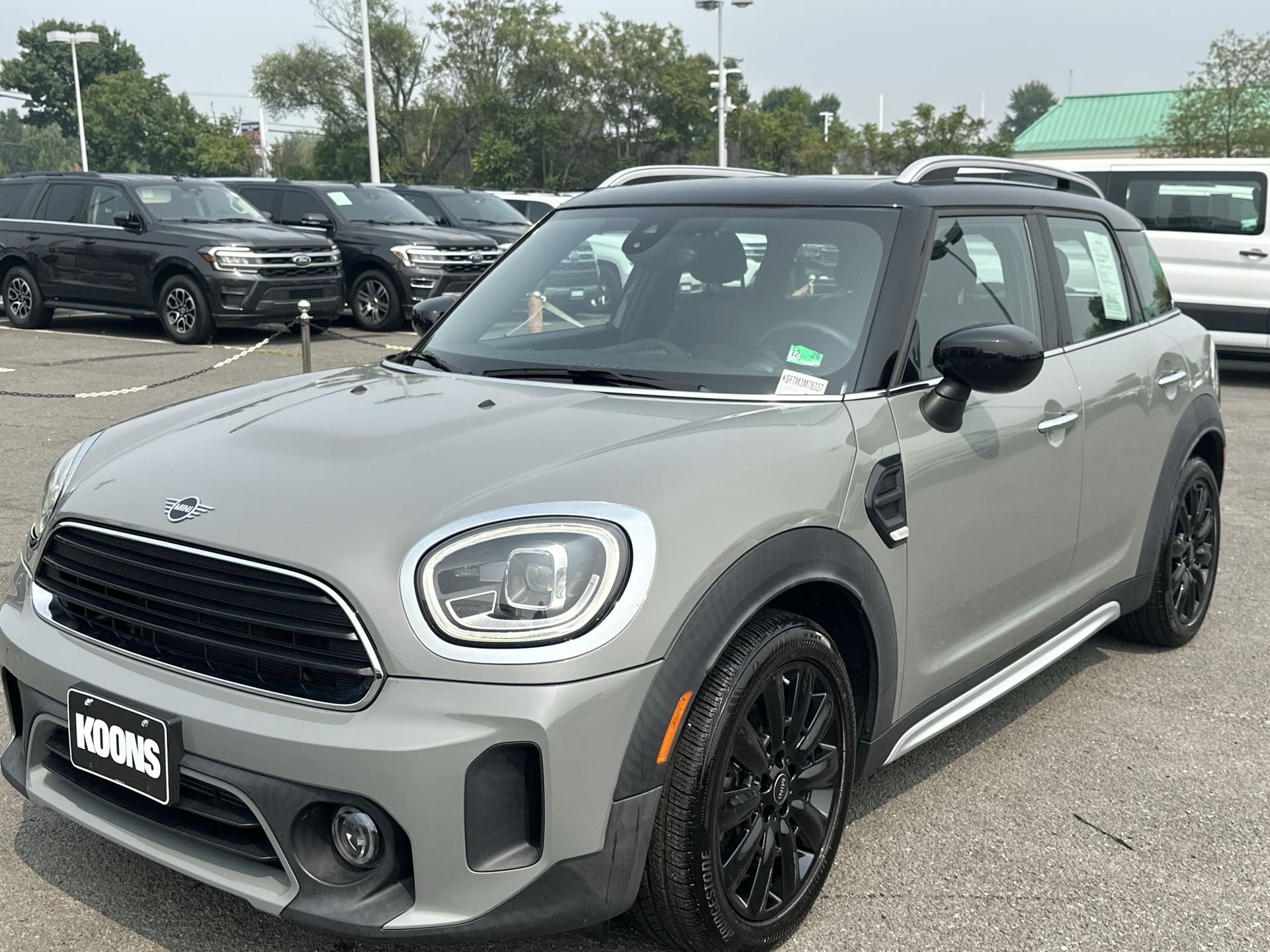 Used 2021 MINI Cooper Countryman FWD image 1