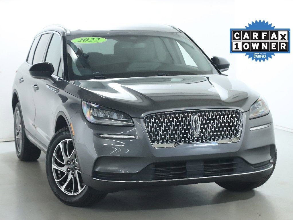 Used 2022 Lincoln Corsair AWD w/ Equipment Group 101A image 2