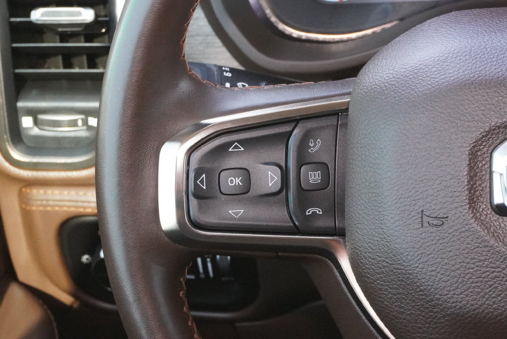 Used 2025 RAM 3500 Longhorn AWD/4WD image 25