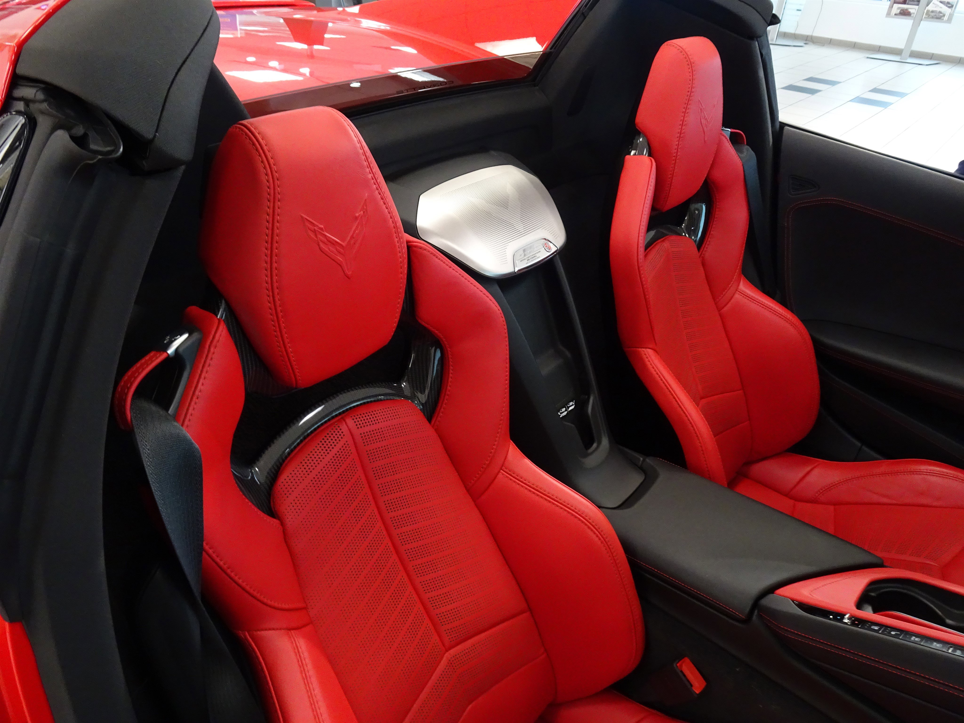 Used 2024 Chevrolet Corvette Stingray Preferred Conv image 30