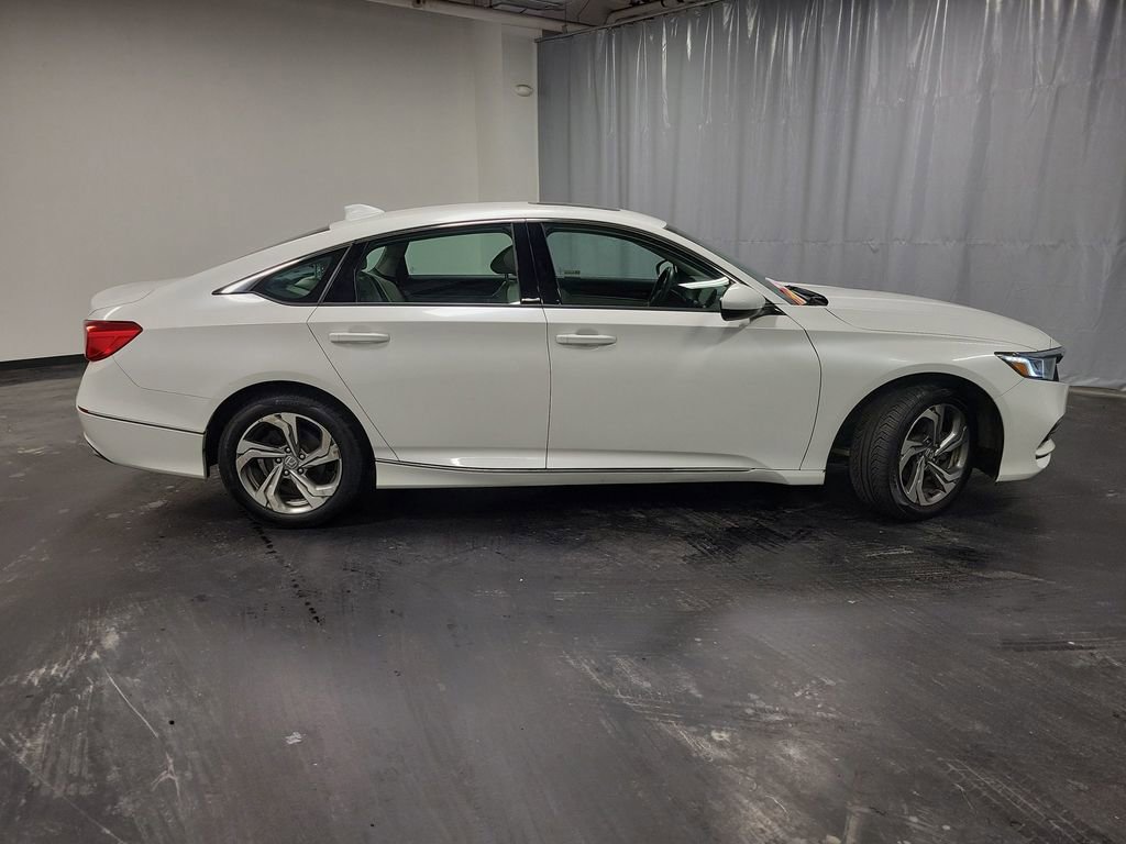Used 2019 Honda Accord EX image 9