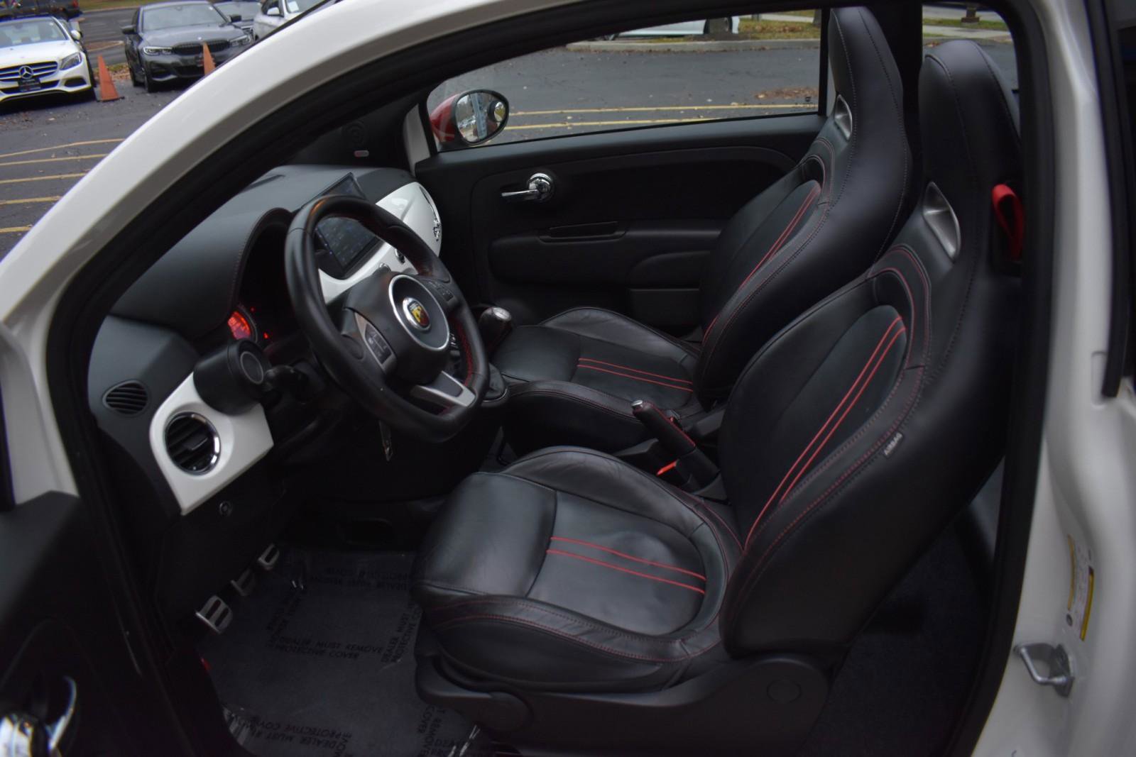 Used 2013 FIAT 500 Abarth w/ Beats Audio Pkg image 29