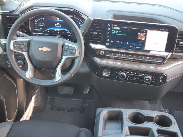 Used 2024 Chevrolet Silverado 1500 LT RWD image 27