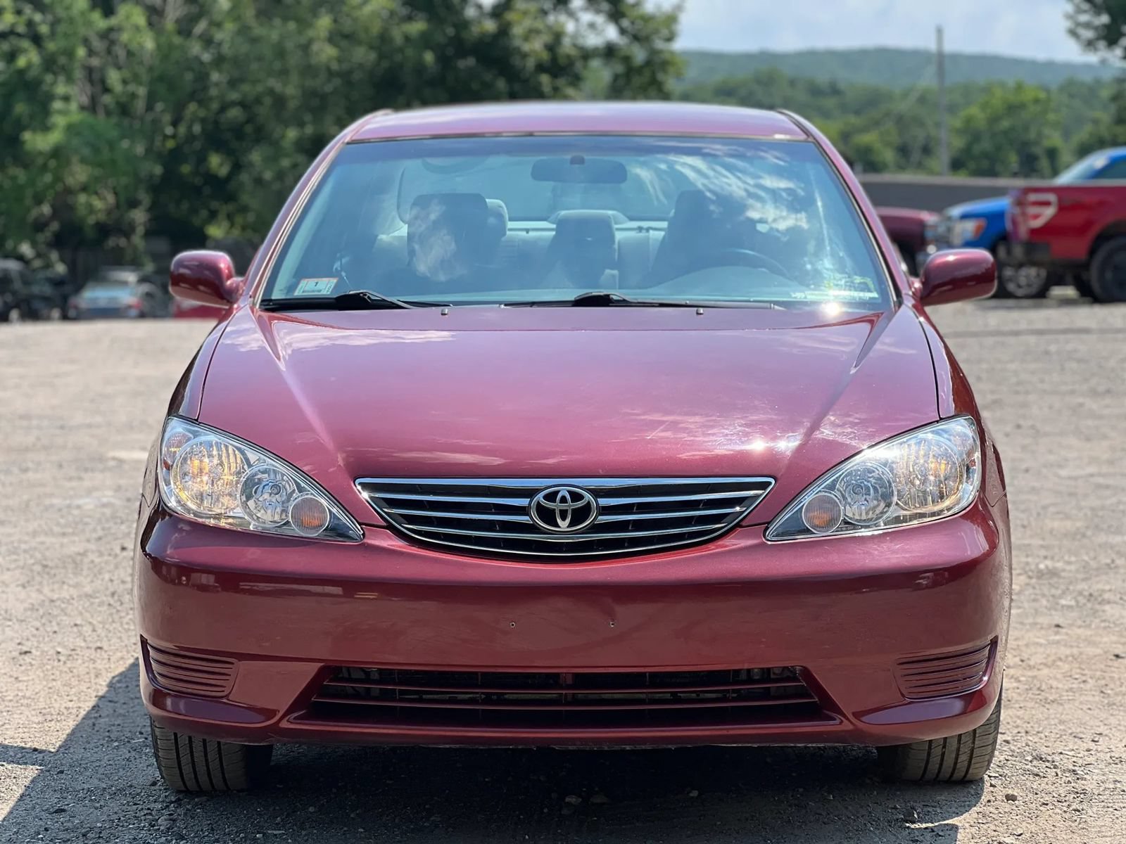 Used 2006 Toyota Camry LE FWD image 1