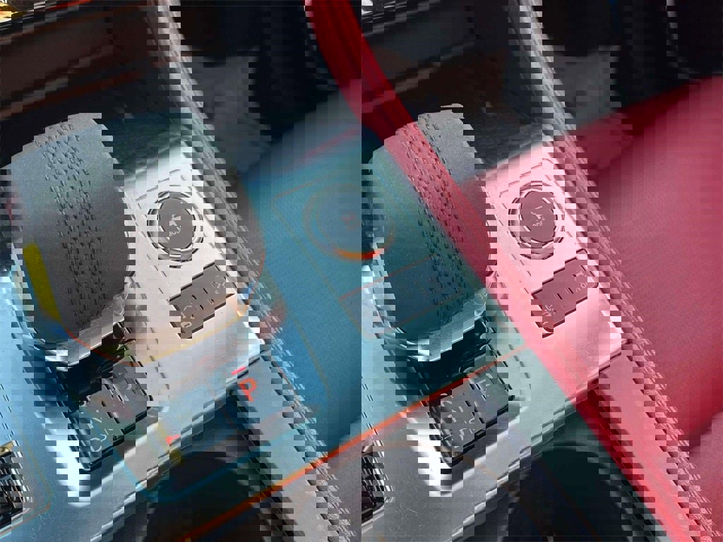 Used 2021 Jaguar F-PACE R-Dynamic S image 35