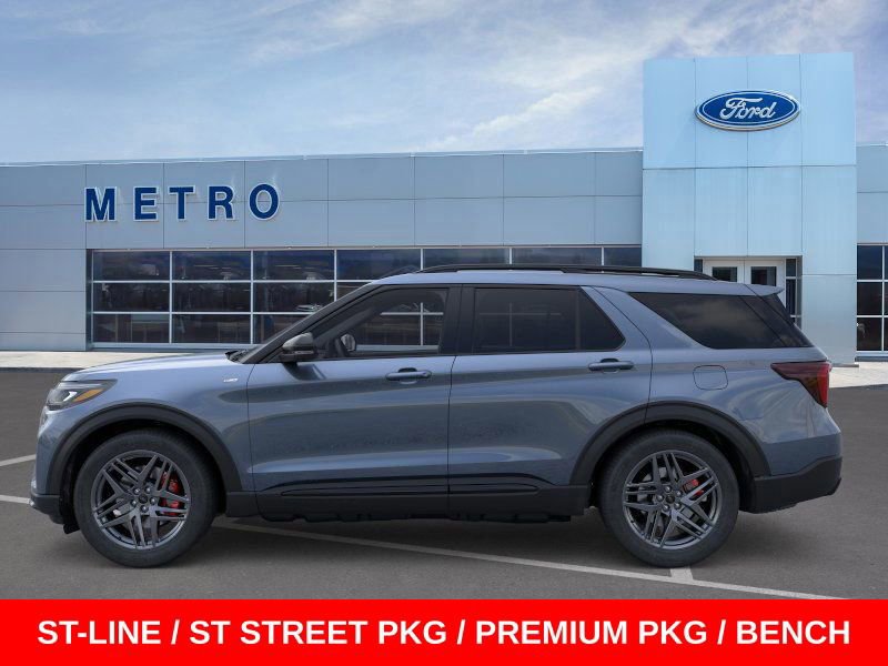 New 2026 Ford Explorer ST-Line w/ ST-Line Street Pack image 4