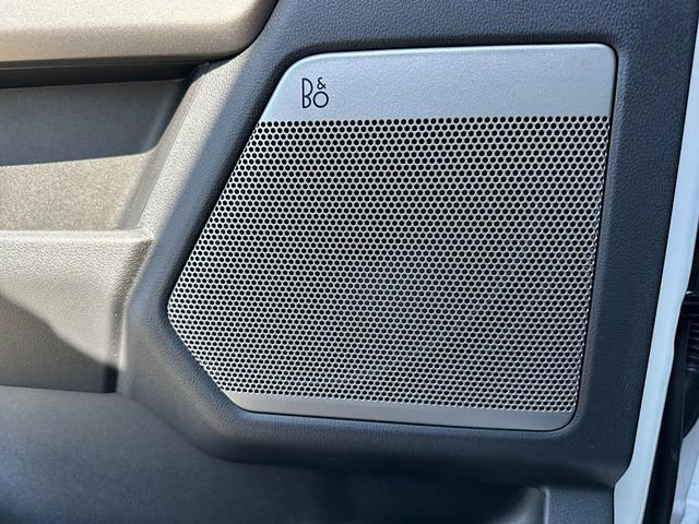 New 2026 Ford F350 Lariat w/ Black Appearance Package image 16