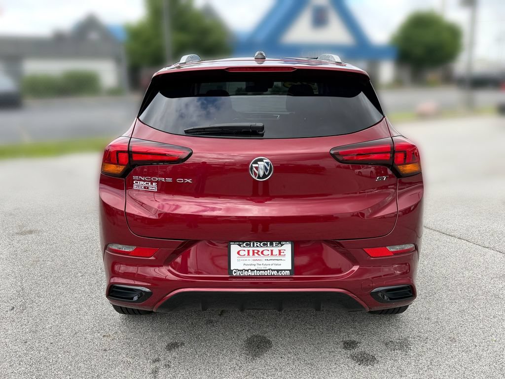 Used 2023 Buick Encore GX Select w/ Sport Touring Package FWD image 8