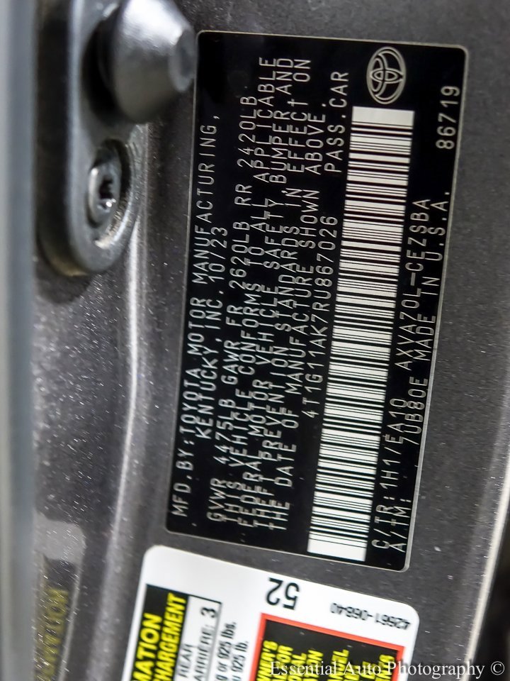 Used 2024 Toyota Camry SE image 24