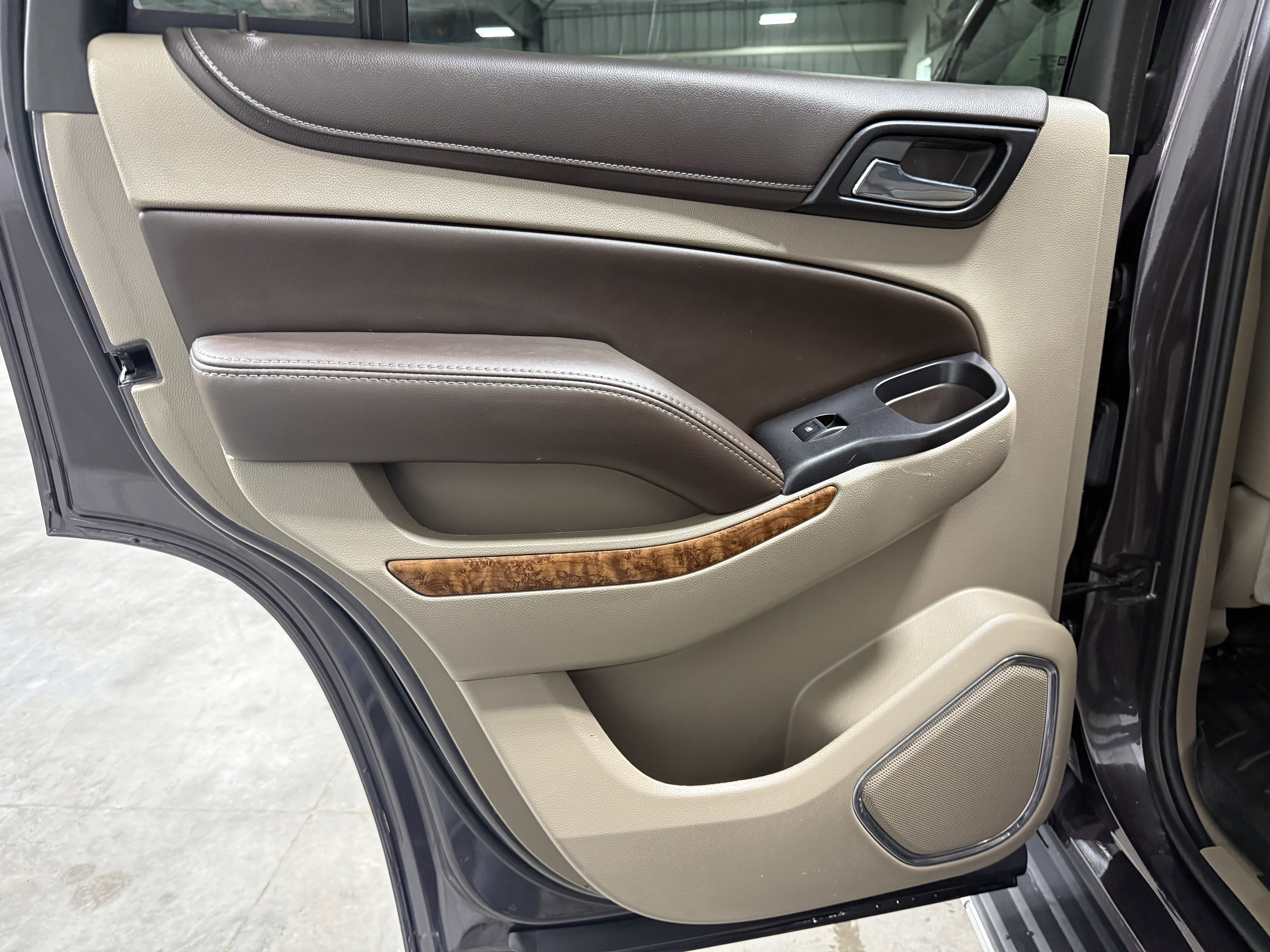 Used 2016 Chevrolet Tahoe LTZ image 21